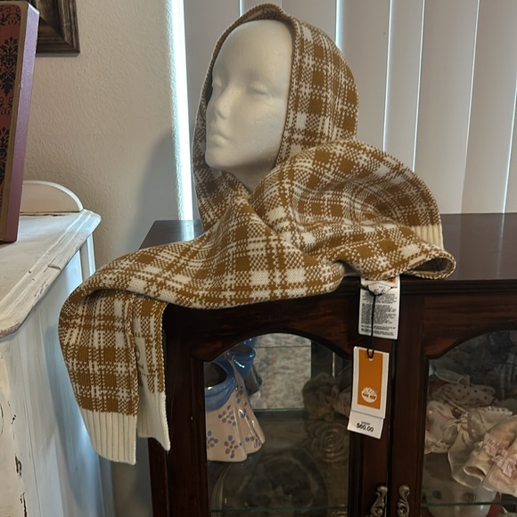 Timberline scraf - Picture 2 of 4